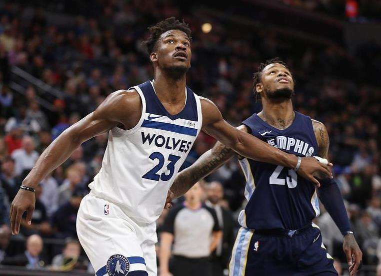 谁能在室内 谁能在室内